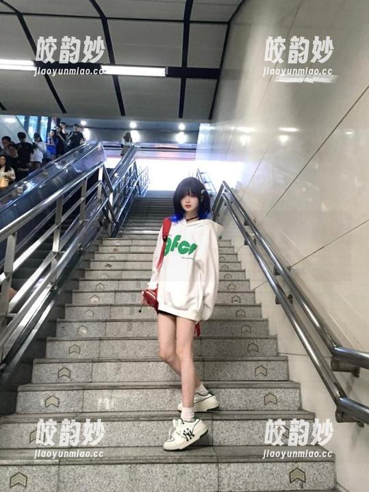 嗨，51吃瓜群众的地址你知道吗？我要去洗洗眼！