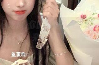 你的早餐来点猛料！快下载51每日吃瓜，来看看我们的特别精选！
