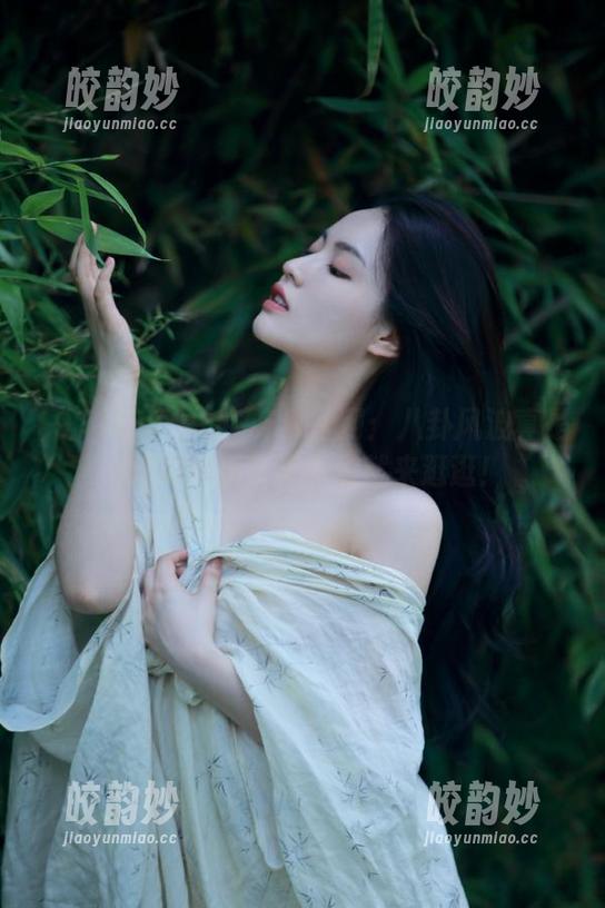 911吃瓜官网：八卦风波真是如吃瓜般爽，没事做就来逛逛！