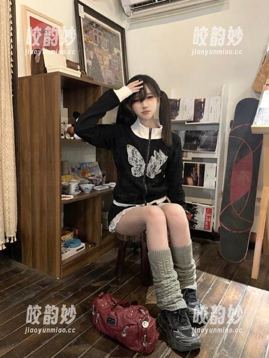 heiliao 今天的“51heiliao”,我坐在这里观看各种奇葩故事,简直不想停下来了!