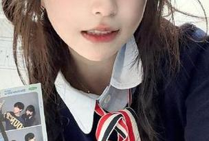 看hl155.ccm网页黑料就像在走钢丝，悬啊悬，不知道下一个八卦要怎么炸！