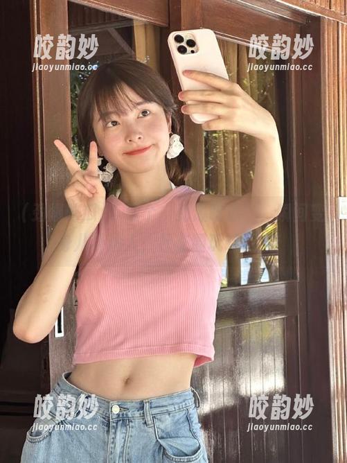 下载个“劲爆吃瓜”，瞬间变身八卦达人，社交圈玩转无痕！