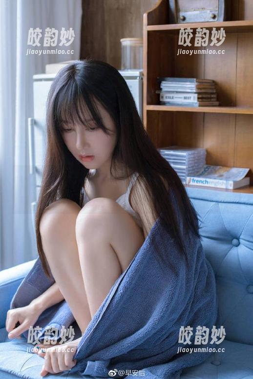 在线吃瓜网：当谈论比事件本身更有趣的app，我是绝对不会错过的！
