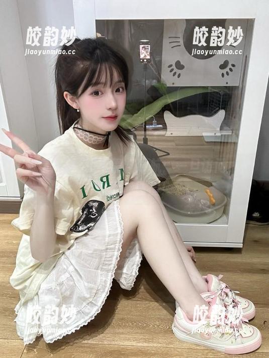 明星黑料导航：一旦访问，情感可能坠崖！