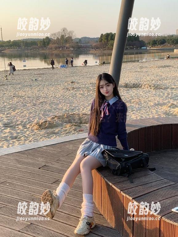 明星黑料网站大全导航：想知道你的偶像背后藏着什么？来这儿一探究竟。
