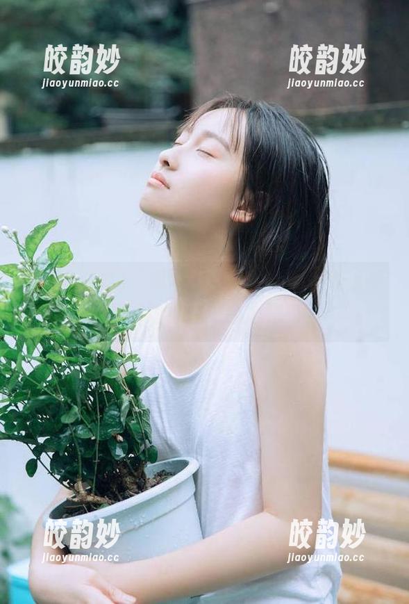 黑哥冲料 “黑哥冲料”新玩法:收集资源,顺便记录回家的心路历程。