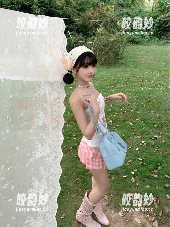黑料不打烊155fun：一睁眼，就在这怪诞的入口里游荡…