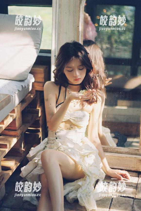 “zztt42.ccm黑料不打烊”app：瓜田里没瓜了，只剩瓜壳和传闻。
