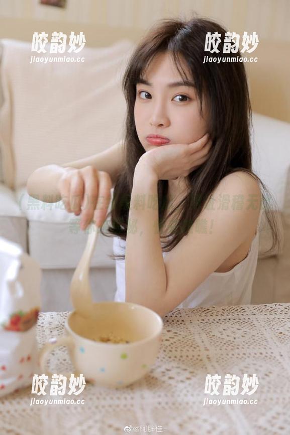 在线黑料吃瓜，网址滑稽无比等你来探秘，快来瞧瞧！