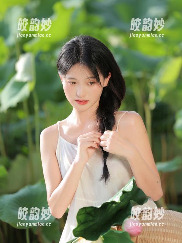 跟随“万篇长征黑料正能量”的传送门，探索那些不为人知的故事！
