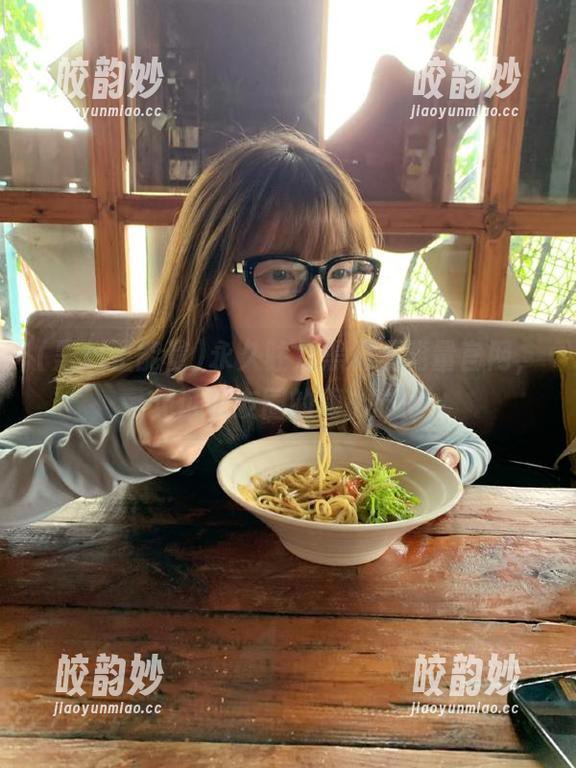 黑料正能量 永久驻足黑料正能量官网,见证瓜友圈的嗨翻时刻
