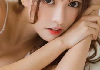 黑料社苹果版：官网成就了我的八卦梦，别忘了带上瓜！