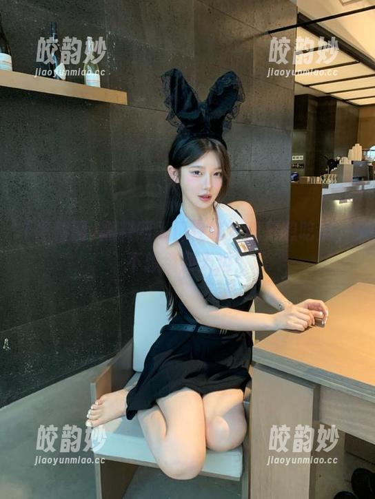 黑料网入口在哪？我只想吃瓜，不想绕到天边！