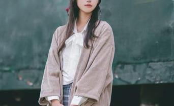 别慌！黑料网发布的这些瓜，比你手里的零食还让人唇齿留香！